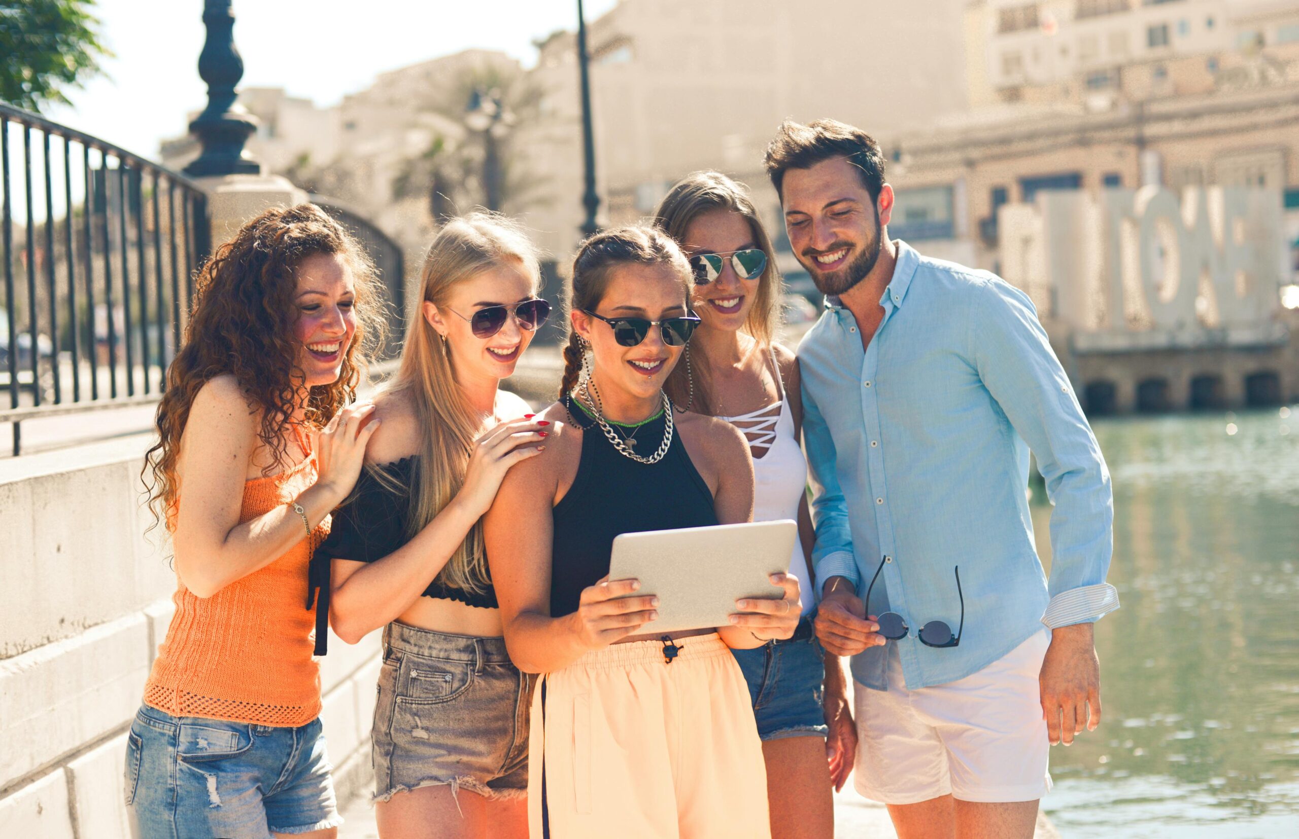 group doing travel together